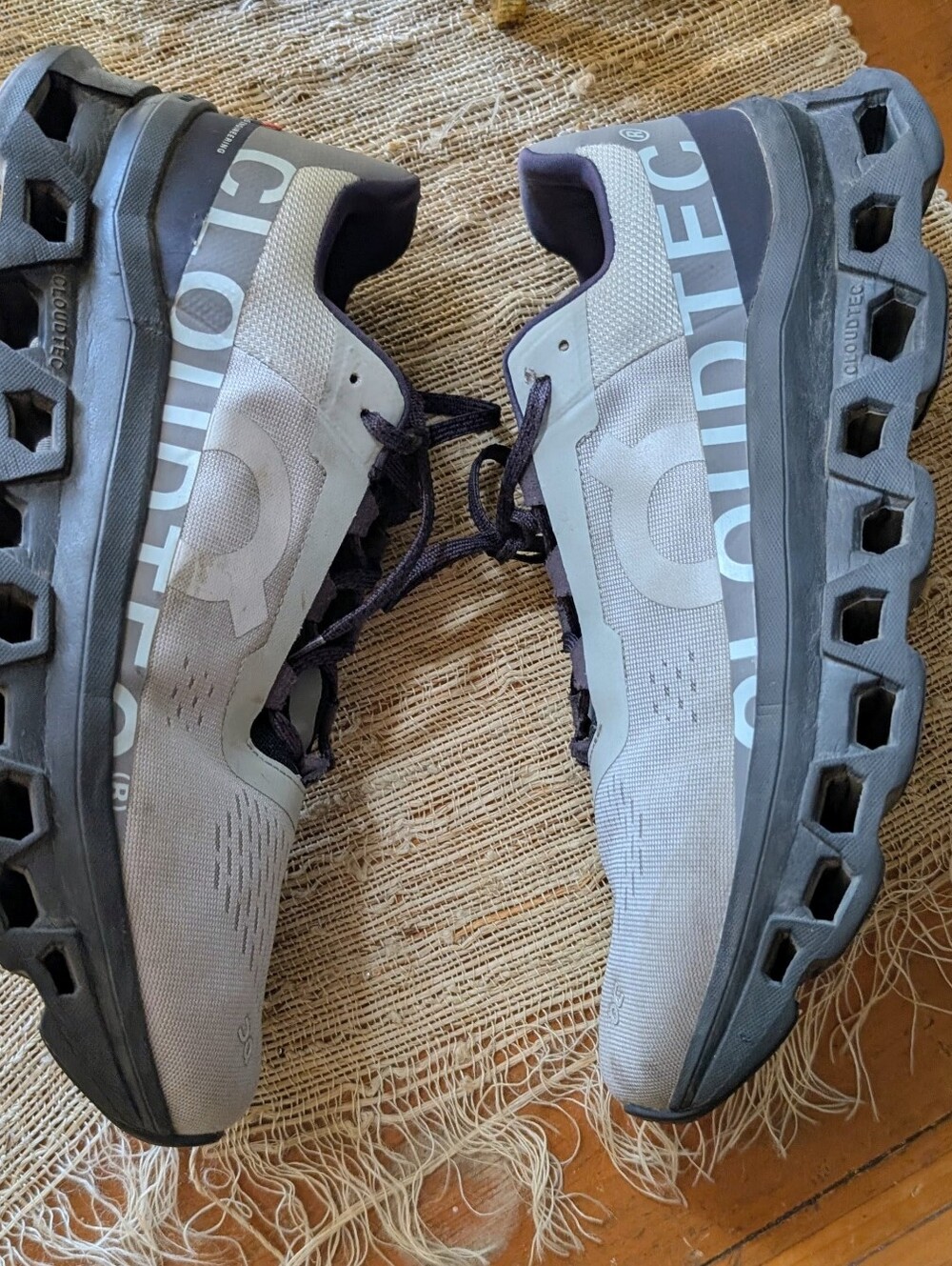 On Running Men's Cloudmonster Glacier Black  size 12